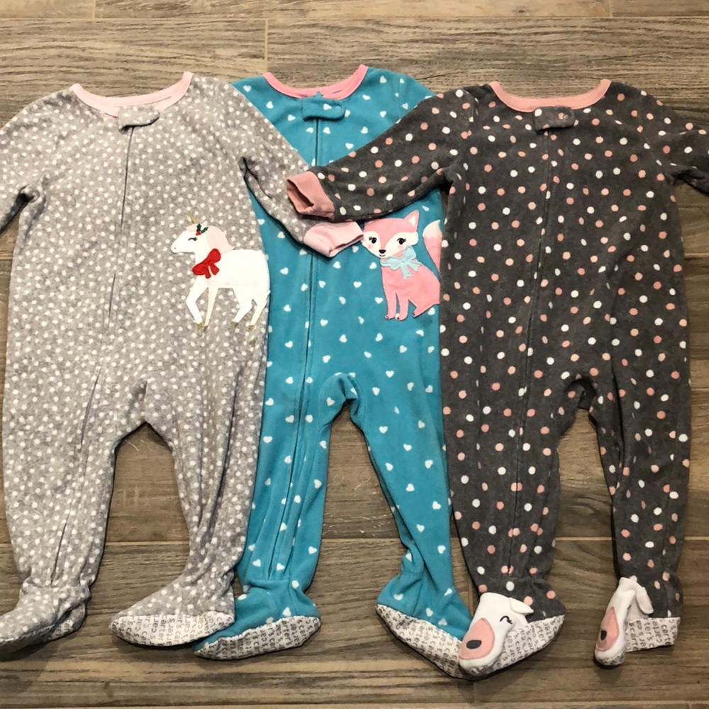 Carter’s footed girls pajamas